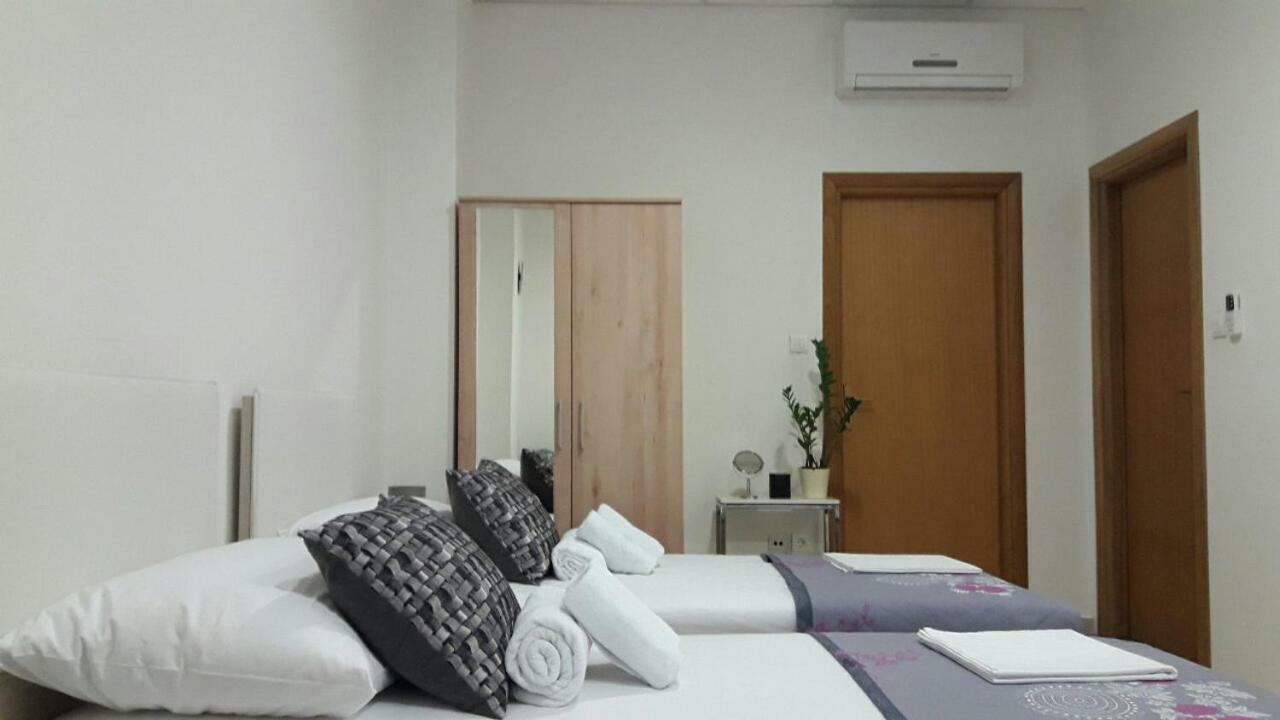 Apartment Smodlaka Дугополье Экстерьер фото